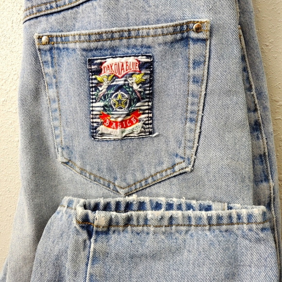 Rare 1990s Vintage Dakota Blue Basics Jeans HighRise Slim Light Wash size 11/12 - Picture 1 of 6